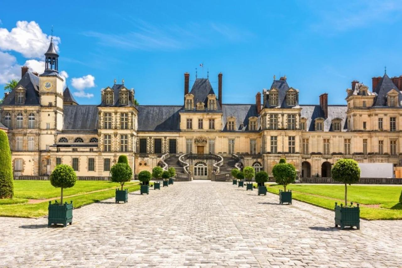 The Little French Studio - Fontainebleau Apartment Bagian luar foto